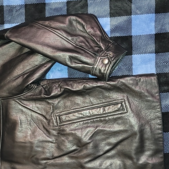 Vintage. 90s. Claiborne Outerwear. Lambskin leather jacket. Men's size XL - Picture 6 of 16